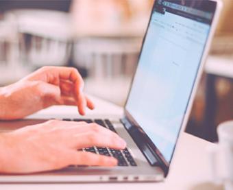 Webinar gratuito "I servizi digitali alle imprese - starter kit" Webinar gratuito "I servizi digitali alle imprese - starter kit"